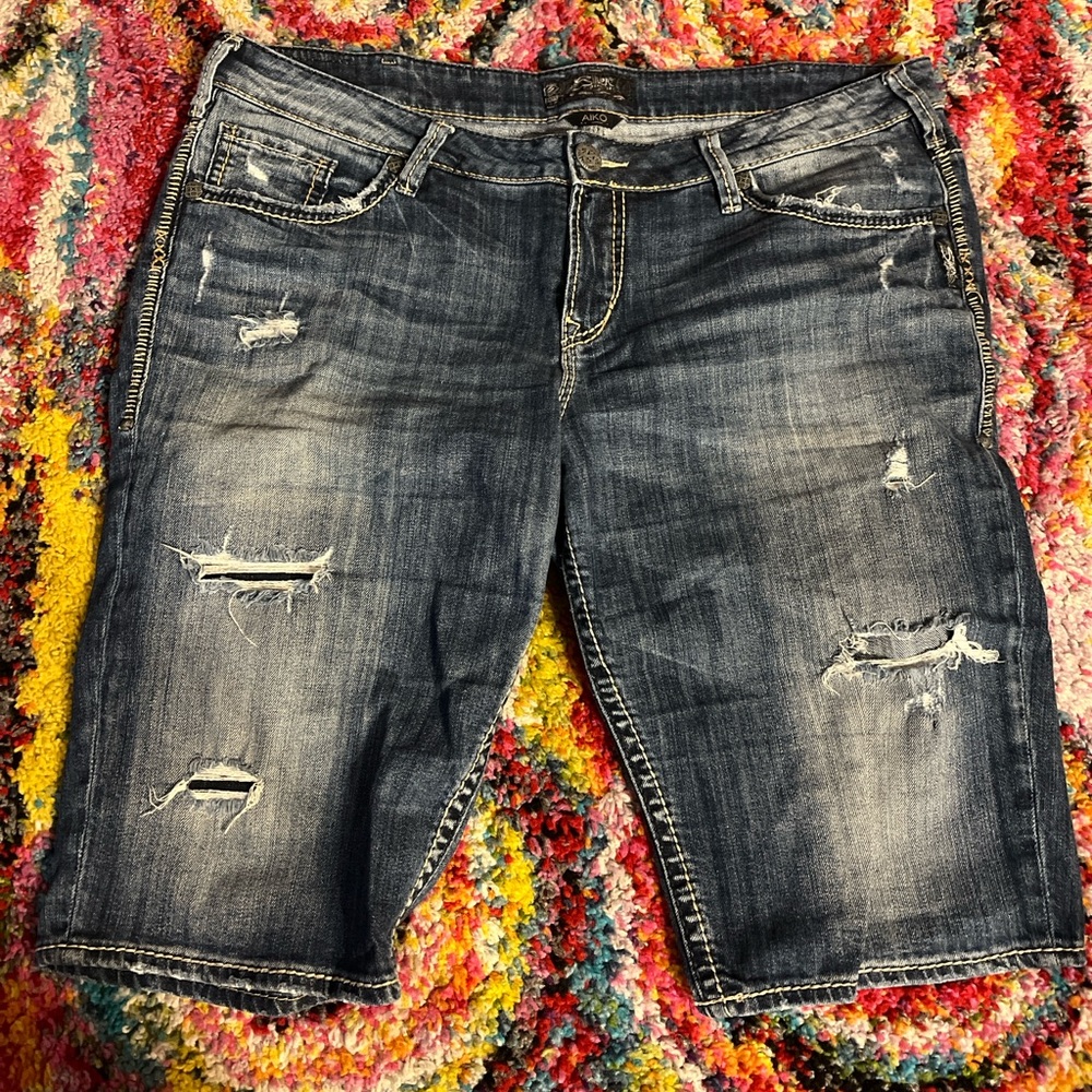 Silver Jeans Distressed Denim Women Shorts Midrise Size 16